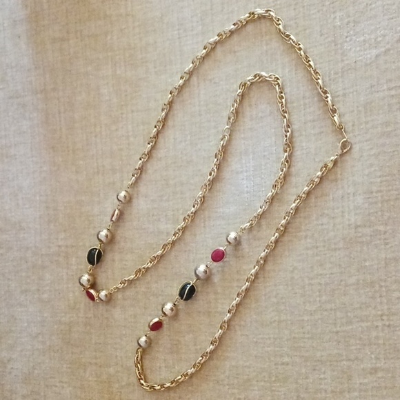Gold Tone Vintage Black Red Bead Chain Necklace - Picture 1 of 7
